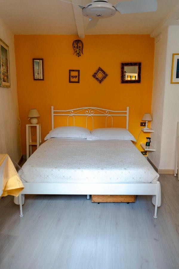 Solemagia Hotel Vernazza Buitenkant foto